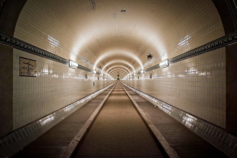 Quantum Tunneling Device